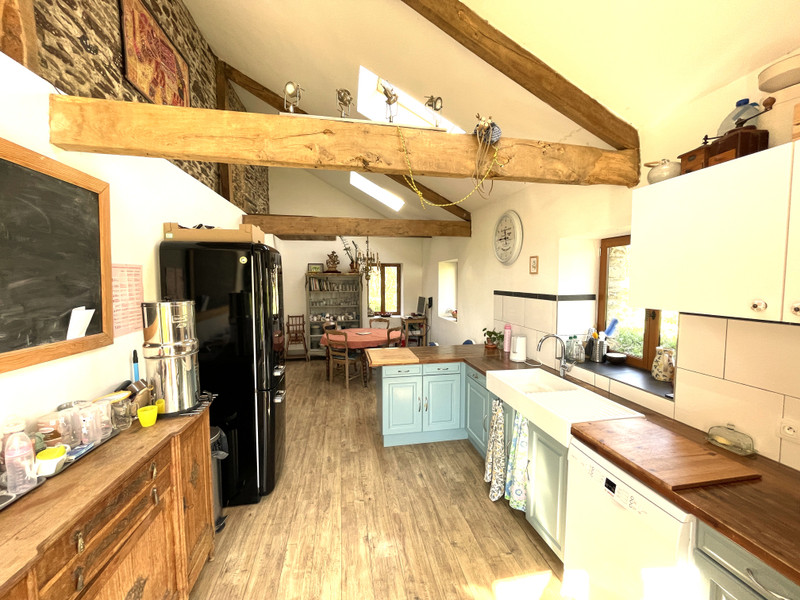 French property for sale in Saint-Mayeux, Côtes-d'Armor - €246,100 - photo 3