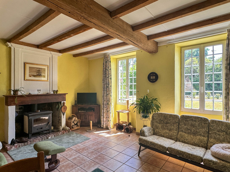 French property for sale in Brizambourg, Charente-Maritime - €349,950 - photo 9