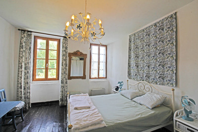 French property for sale in Peyrefitte-du-Razès, Aude - €260,000 - photo 4