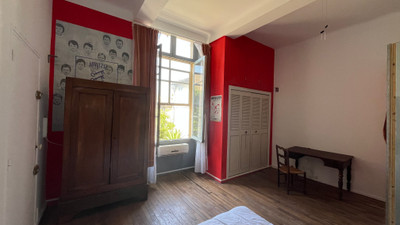French property for sale in Avignon, Vaucluse - €416,000 - photo 6