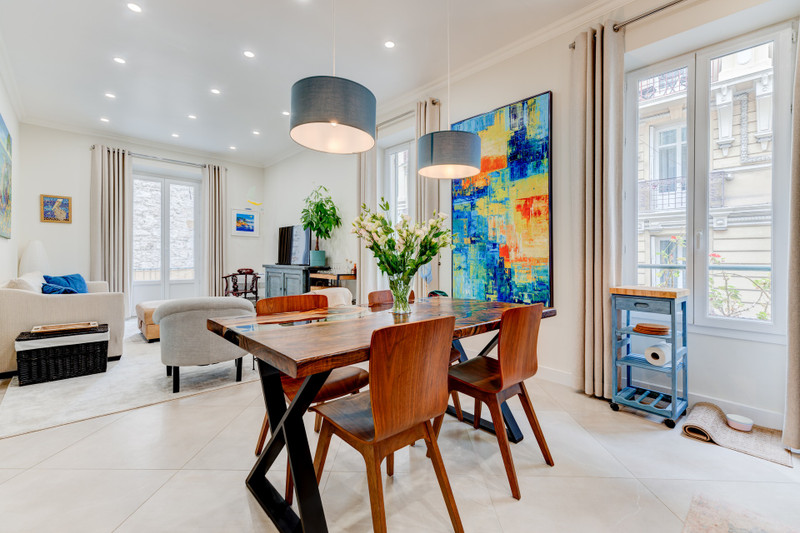 French property for sale in Nice, Alpes-Maritimes - €630,000 - photo 0