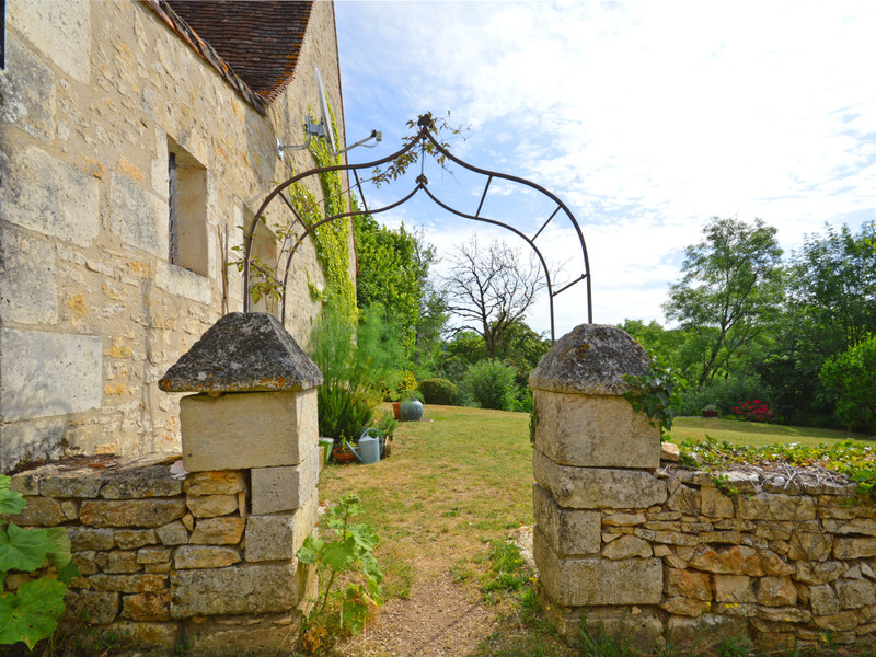 French property for sale in Cubjac-Auvézère-Val d'Ans, Dordogne - photo 4