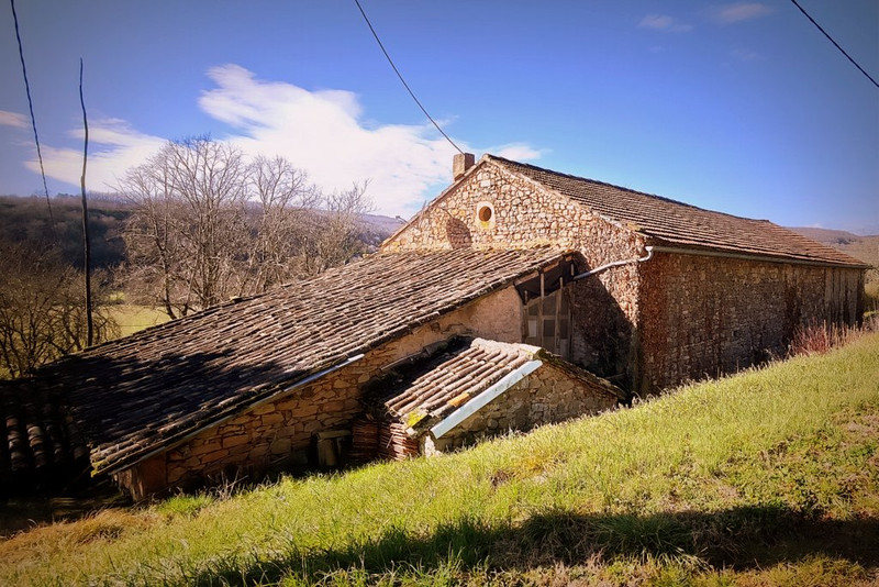 Propriété à vendre à Puycelsi, Tarn - 89 500 €