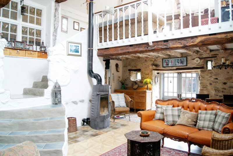 French property for sale in Vouvant, Vendée - €299,600 - photo 1