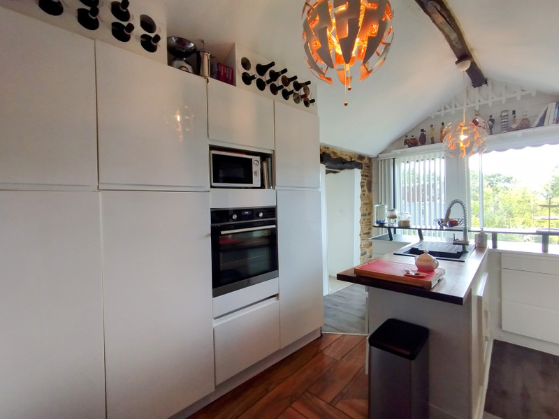 French property for sale in Sourdeval, Manche - €189,000 - photo 4