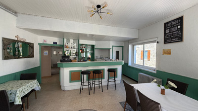 French property for sale in Charols, Drôme - €379,000 - photo 4