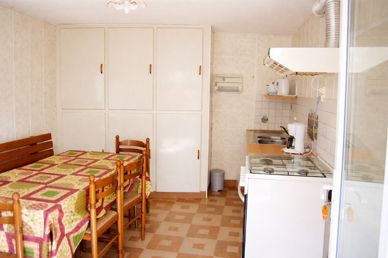 French property for sale in Plélauff, Côtes-d'Armor - €77,000 - photo 2
