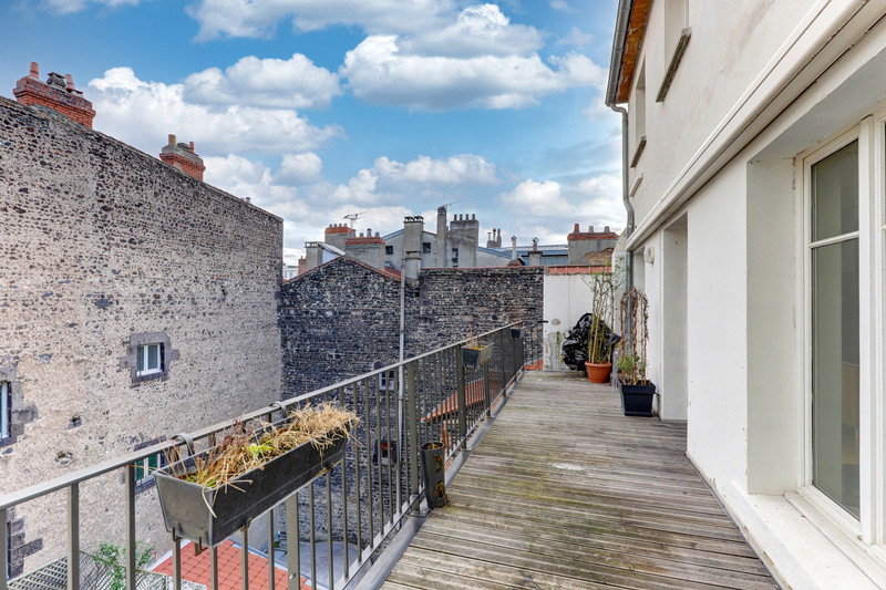 French property for sale in Clermont-Ferrand, Puy-de-Dôme - €320,000 - photo 0