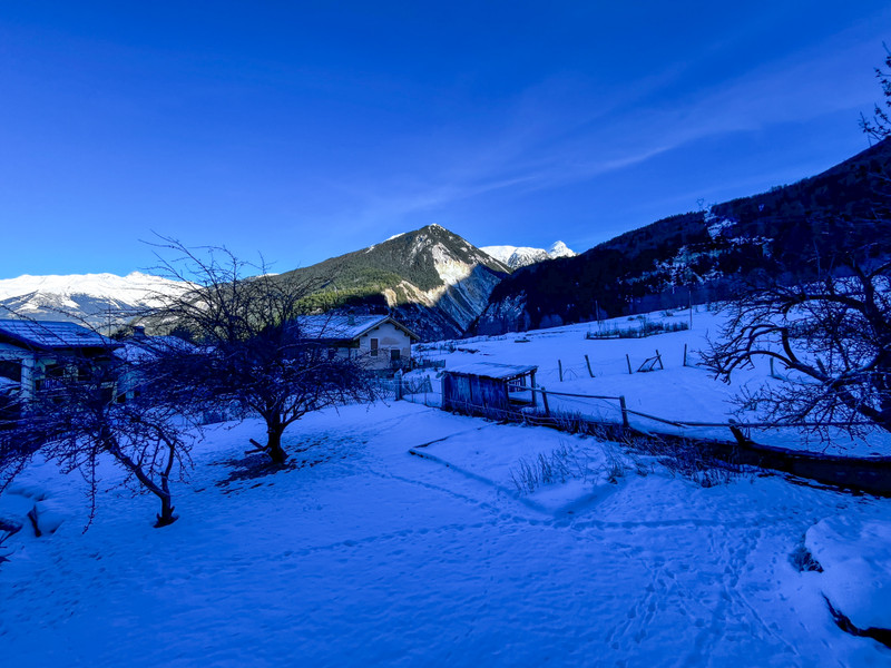 Ski property for sale in Maurienne Valley - €225,806 - photo 2