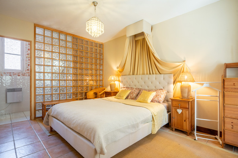 French property for sale in Plazac, Dordogne - €250,000 - photo 5
