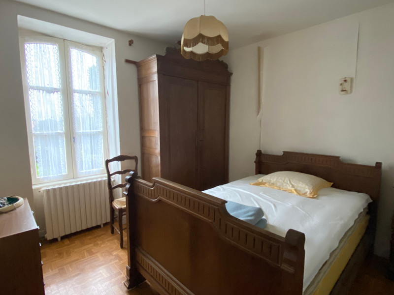 French property for sale in Condat-sur-Ganaveix, Corrèze - €182,000 - photo 5