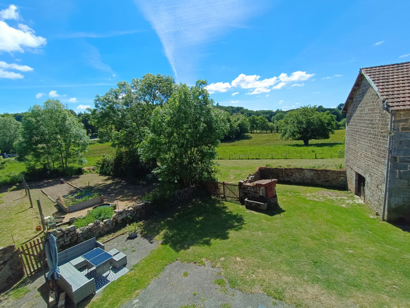 French property for sale in Crocq, Creuse - €159,900 - photo 5