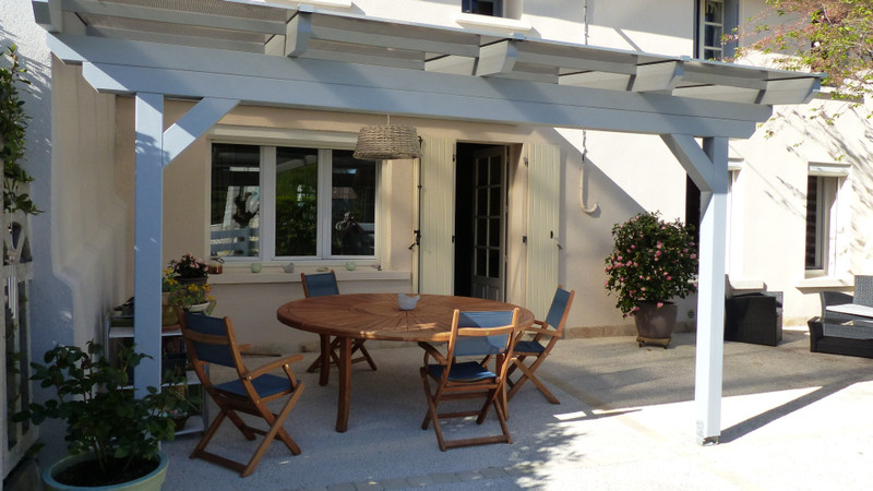 French property for sale in Saint-Léon-sur-l'Isle, Dordogne - €193,000 - photo 3