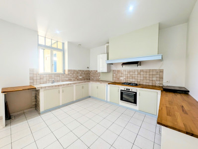 French property for sale in Sainte-Bazeille, Lot-et-Garonne - €260,000 - photo 1