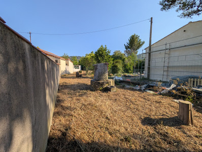 French property for sale in La Penne-sur-Huveaune, Bouches-du-Rhône - €255,000 - photo 3