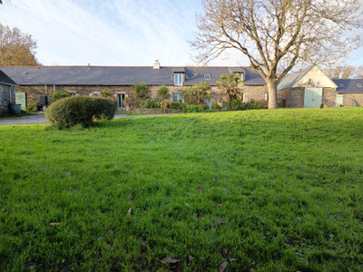 Maison à vendre à Laz, Finistère, Bretagne, avec Leggett Immobilier