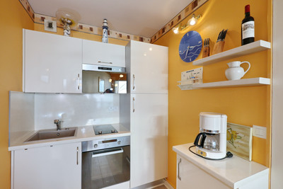 French property for sale in La Baule-Escoublac, Loire-Atlantique - €282,000 - photo 7