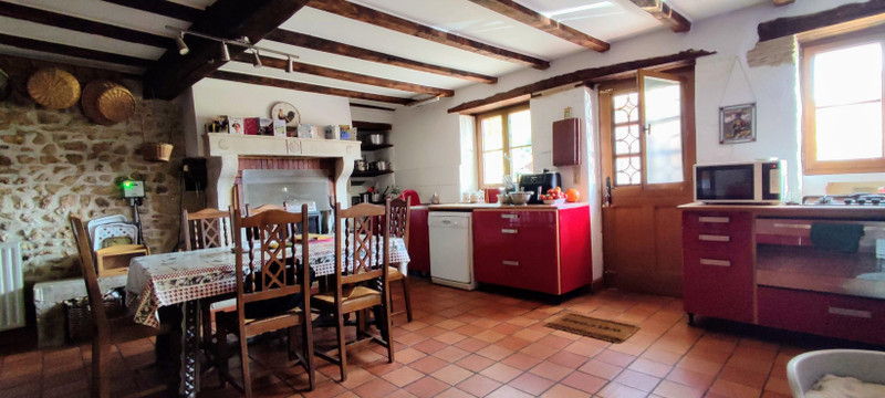 French property for sale in Saint-Laurent-de-Céris, Charente - €231,120 - photo 2