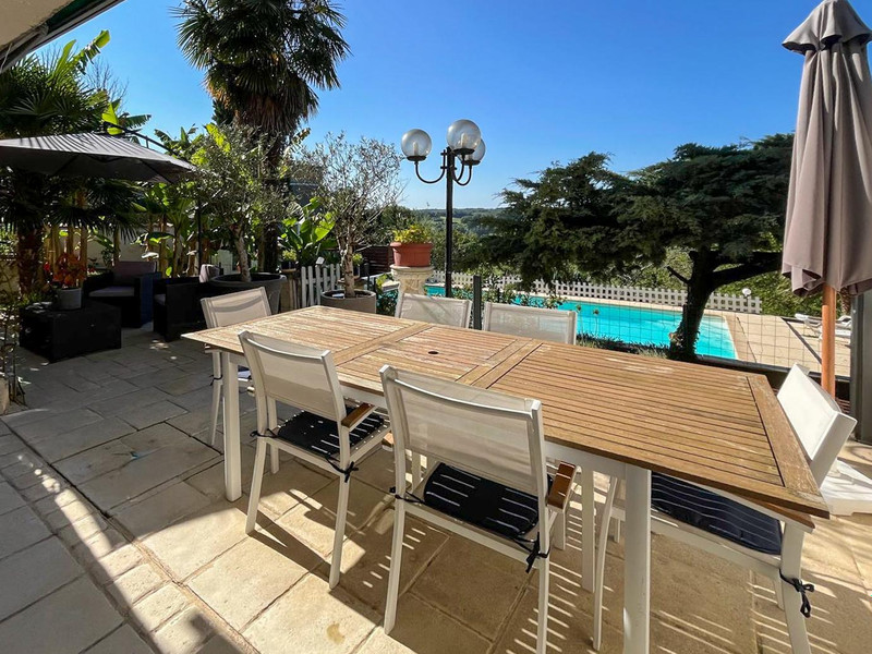 French property for sale in Thenon, Dordogne - €395,000 - photo 5