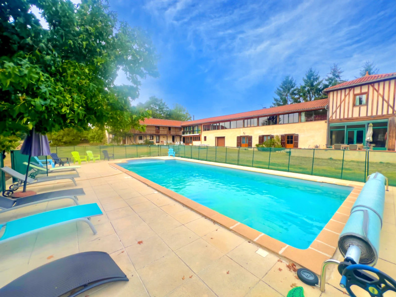 French property for sale in Miélan, Gers - €561,800 - photo 0