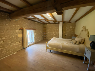 French property for sale in Mérignac, Charente-Maritime - €349,800 - photo 11