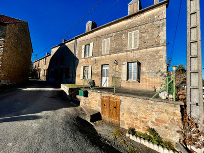 Maison à vendre à Fleurat, Creuse, Limousin, avec Leggett Immobilier