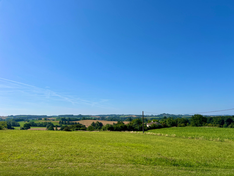 French property for sale in Lauzun, Lot-et-Garonne - €280,900 - photo 2