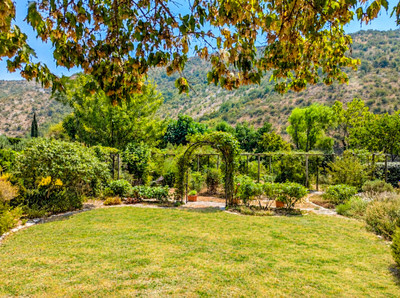 Maison à vendre à Vissec, Gard, Languedoc-Roussillon, avec Leggett Immobilier