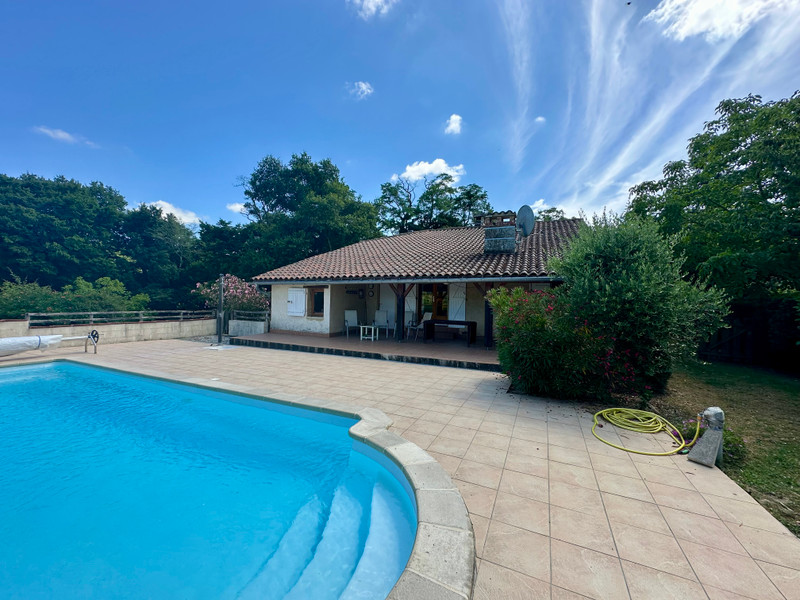 Maison à vendre à Avéron-Bergelle, Gers - 199.000 € - photo 1