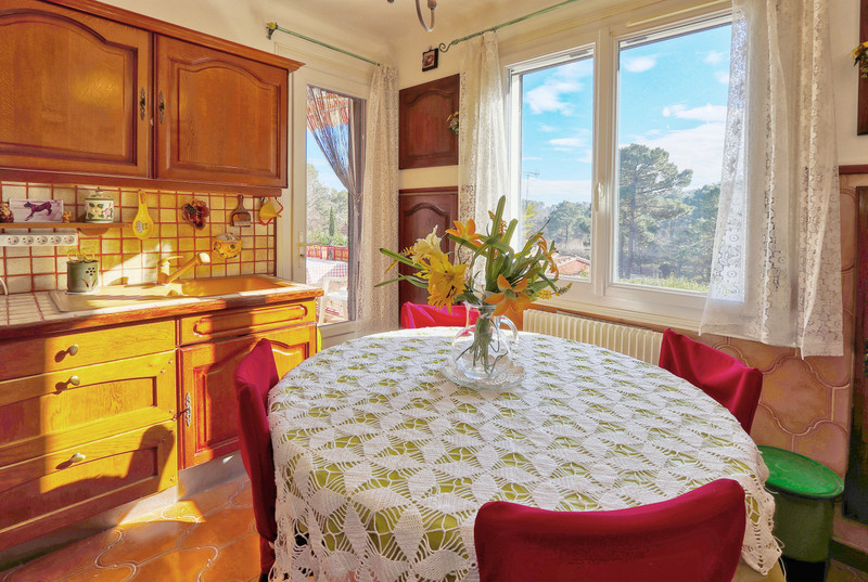 House for sale in Roussillon Vaucluse LUBERON, ROUSSILLON Pretty