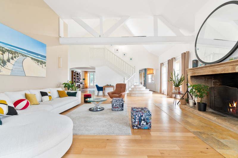 French property for sale in Noisy-le-Roi, Yvelines - €5,500,000 - photo 3