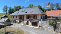 Immeuble à vendre à Bellecombe-en-Bauges, Savoie - 1.060.000 € - photo 1