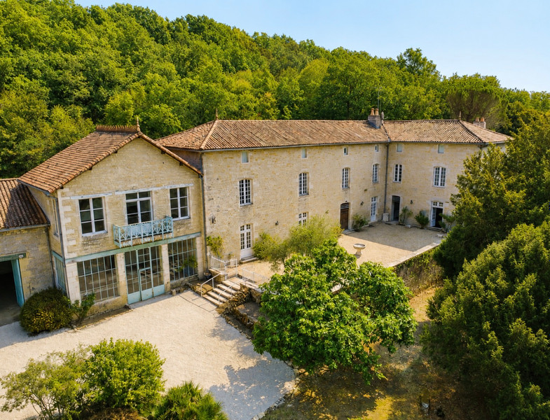 maison à vendre à Poitou-Charentes (Nouvelle Aquitaine)