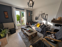 Maison à vendre à Gond-Pontouvre, Charente - 178.000 € - photo 2