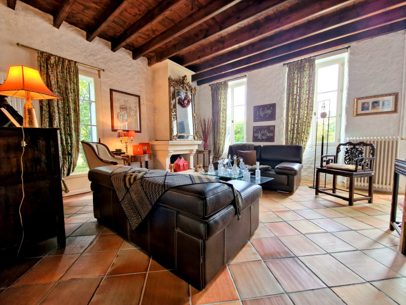 French property for sale in Arsac, Gironde - €750,000 - photo 0