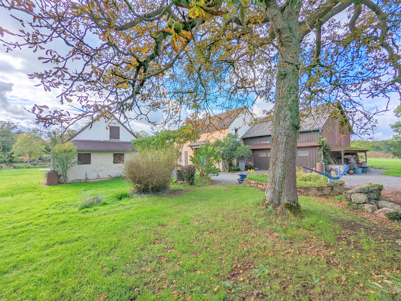 Maison à vendre à Feusines, Indre - 175.000 € - photo 1