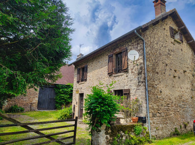 Maison à vendre à Arnac-la-Poste, Haute-Vienne, Limousin, avec Leggett Immobilier