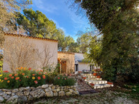 Propriété à vendre à Saint-Cannat, Bouches-du-Rhône - 625 000 € - photo n°1