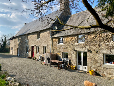 Maison à vendre à Montaigu-les-Bois, Manche, Basse-Normandie, avec Leggett Immobilier