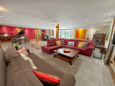 French property for sale in Juignac, Charente - €749,000 - photo 4