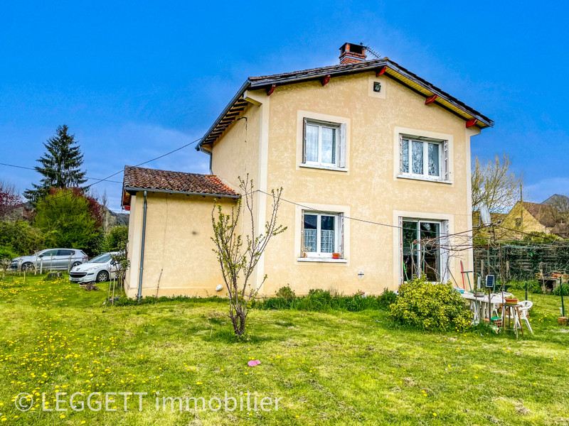 House for sale in SaintJuliendeLampon Dordogne Village house to