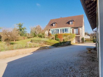 French property for sale in Thiviers, Dordogne - €265,700 - photo 1