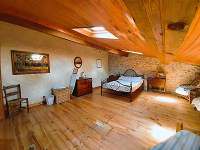 French property for sale in Vendoire, Dordogne - €162,000 - photo 9