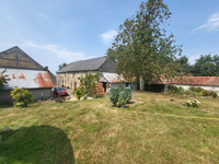 Maison à vendre à Savigny-le-Vieux, Manche - 250.000 € - photo 4