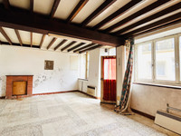 Maison à vendre à Lignières-Orgères, Mayenne - 41.600 € - photo 1