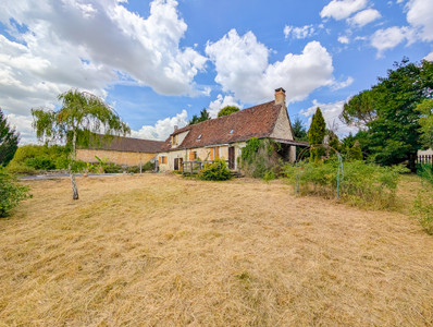 French property for sale in Tourtoirac, Dordogne - €110,000 - photo 2