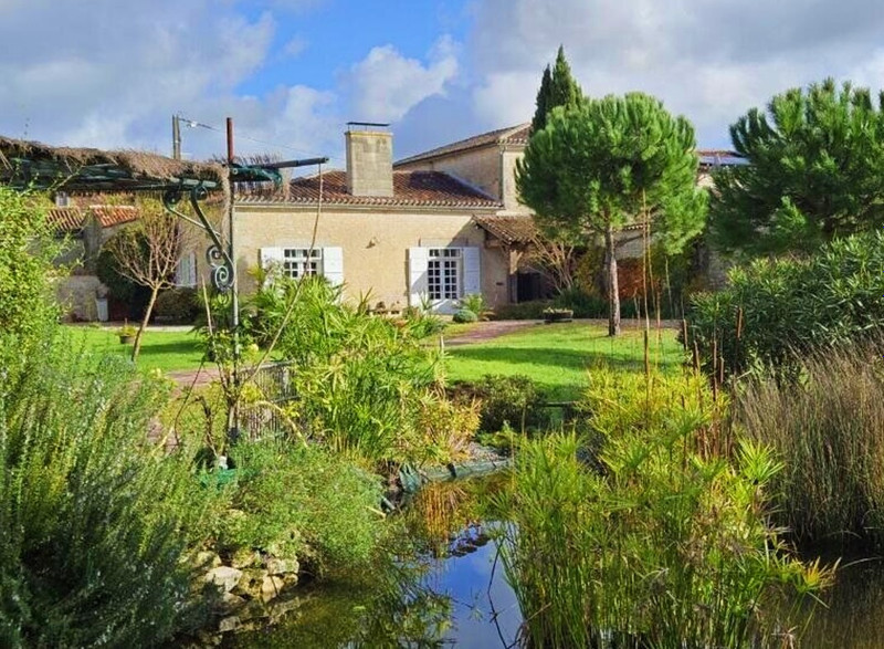 House for sale in Julienne Charente Charming stone haven with
