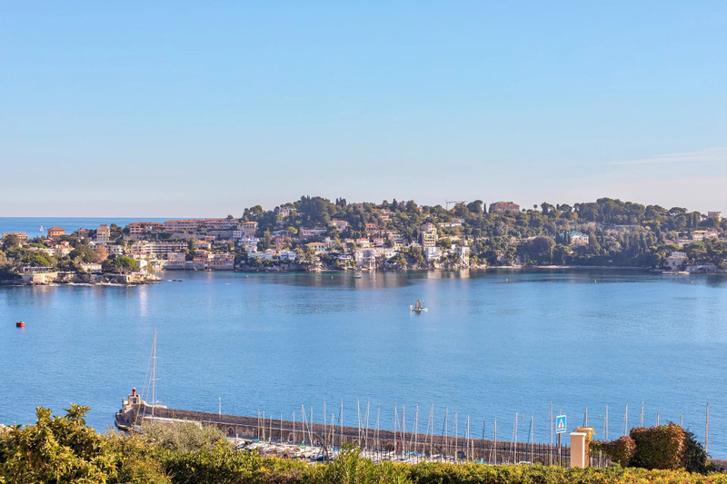 French property for sale in Villefranche-sur-Mer, Alpes-Maritimes - €750,000 - photo 8
