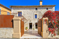 Maison à vendre à Rustrel, Vaucluse - 798.000 € - photo 1
