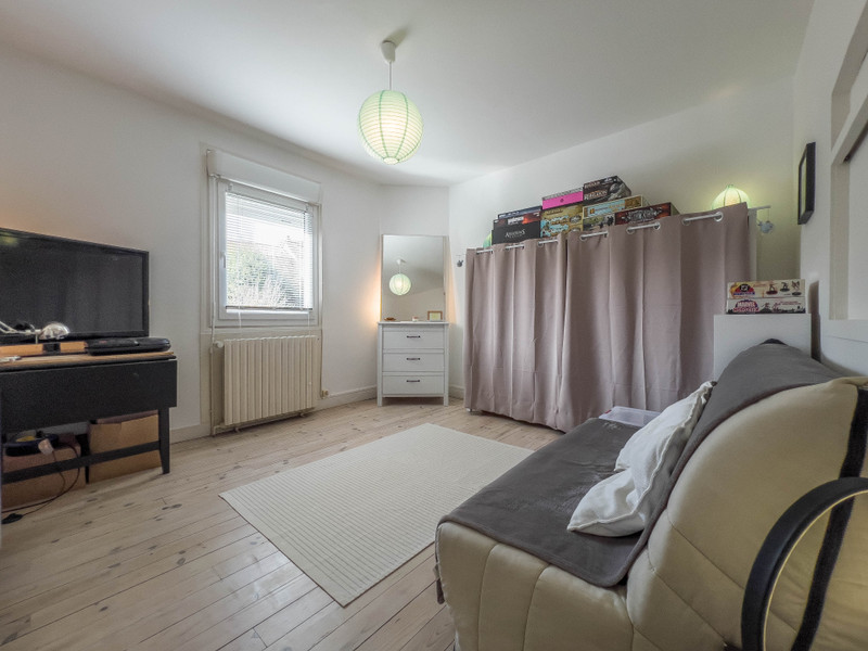 French property for sale in Angoulême, Charente - €184,000 - photo 6